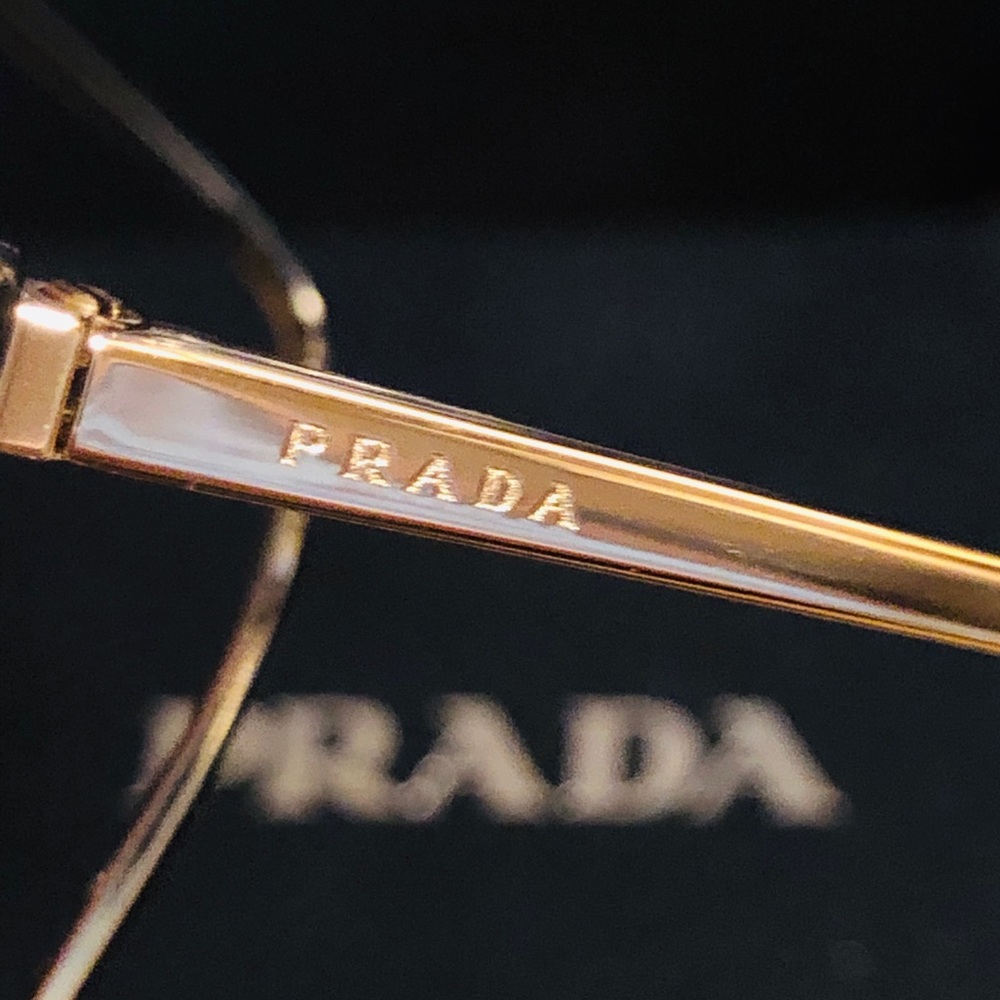 Runway Prada sexy sunglasses - Picture 10 of 14